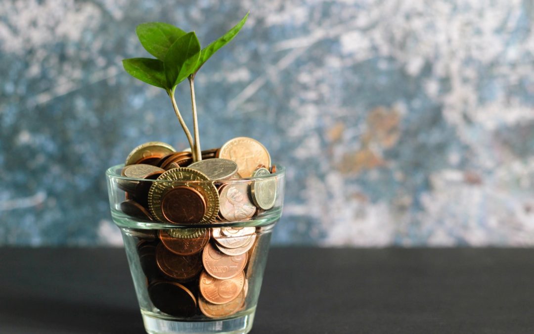 3 Deep Connections Between Money and the Law of Attraction You Are Missing If You’re Broke