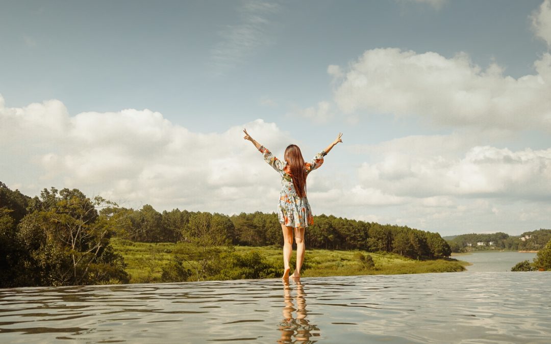 Why Feeling Good Is the Main Signal to Pay Attention to When You Want a Happier Life